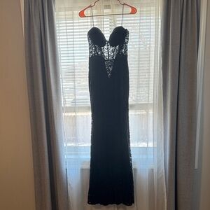 Windsor Black Strapless Lace Dress